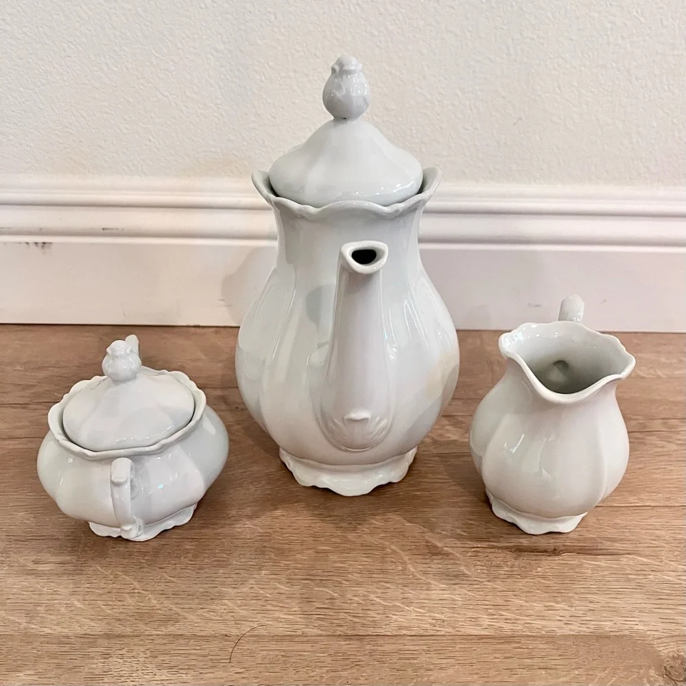 Mitterteich Bavaria Germany Tea Pot Creamer‎ & Sugar Set White Rose Lid Top Vtg